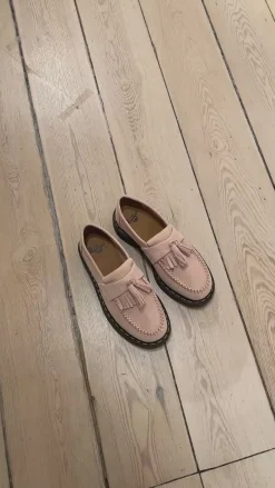 Dr. Martens Adrian Ys Milled Nubuck Wp