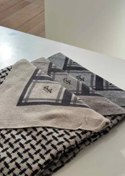 LALA BERLIN Triangle Trinity Classic M