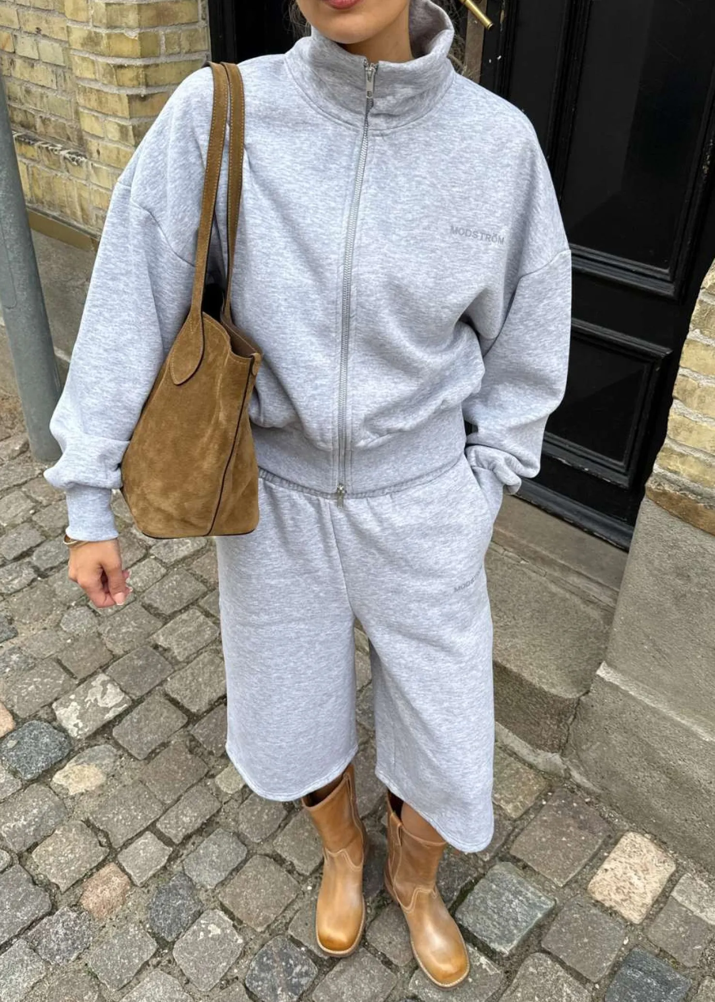 Modström Tiamd long shorts