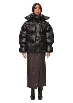 Oval Square Active Hood Jacket