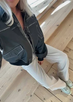 Oval Square Rocker Leather Bomber
