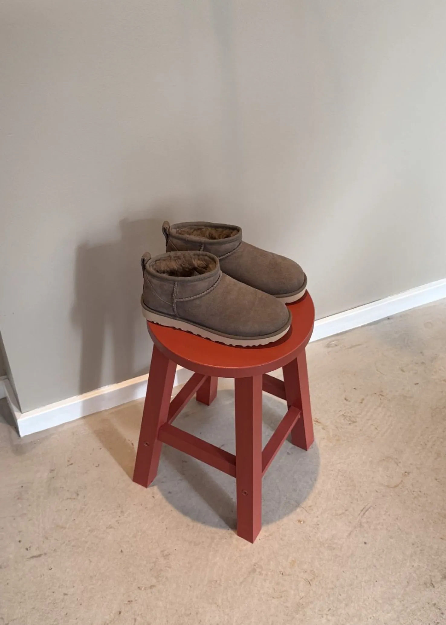 UGG W Classic Ultra Mini