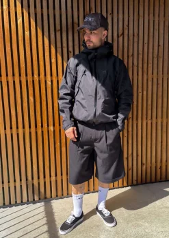 Woodbird Bin Guan Shorts